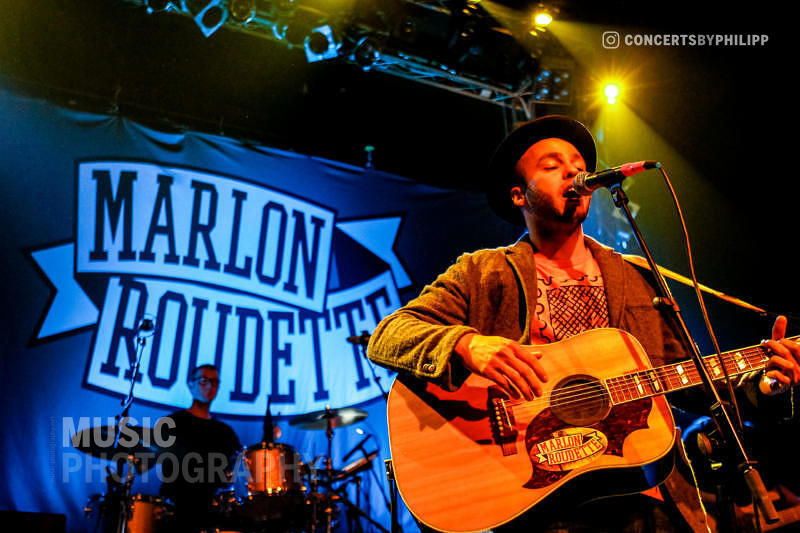 Marlon Roudette pictured live on stage in Hamburg, Gruenspan | © philipp.io